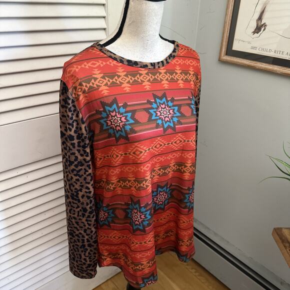 BACK IN THE SADDLE Womens Top Large Colorful Aztex Print Southwestern Casual - Picture 4 of 9